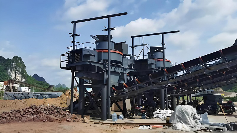 朝辉机械的石料破碎生产线中颚式破碎机主要做什么用的,不用可以吗